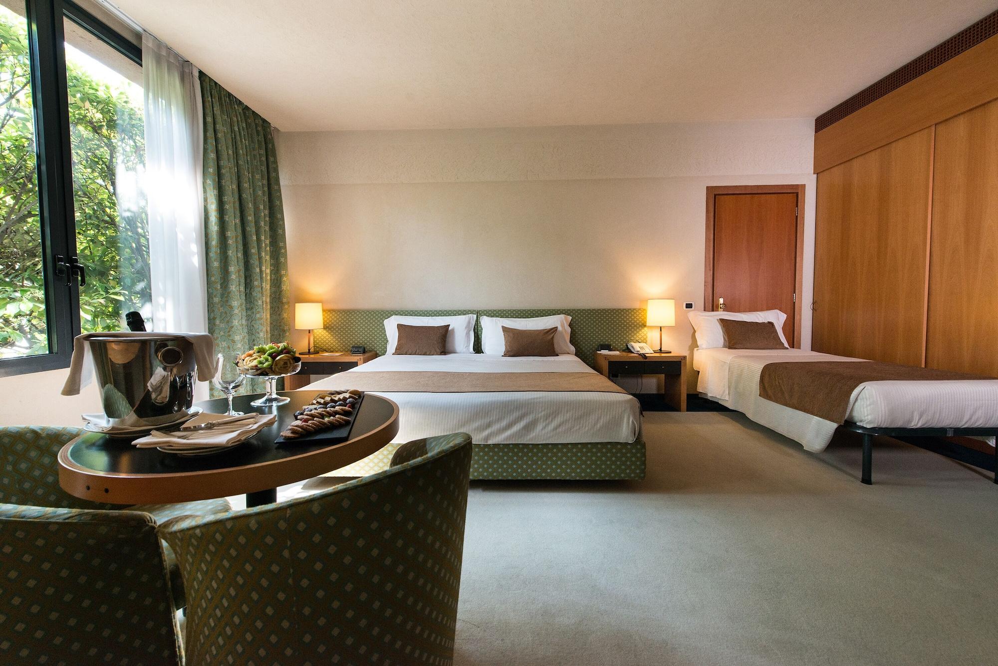 Relais Monaco Country Hotel & Spa Ponzano Veneto Exterior photo