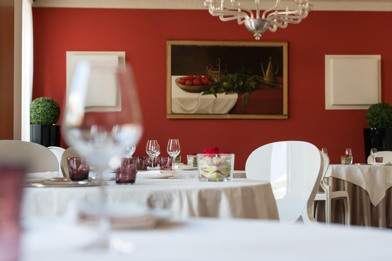 Relais Monaco Country Hotel & Spa Ponzano Veneto Exterior photo